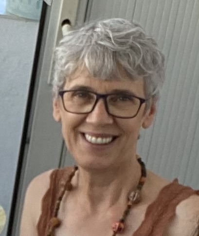 Ayşen  Çakar 